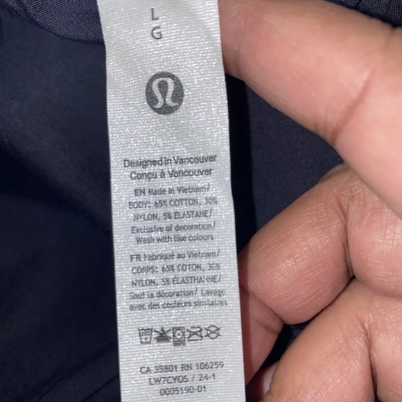 Lululemon NWOT Cotton-Blend Poplin High-Rise Short 4" Black - Picture 11 of 11